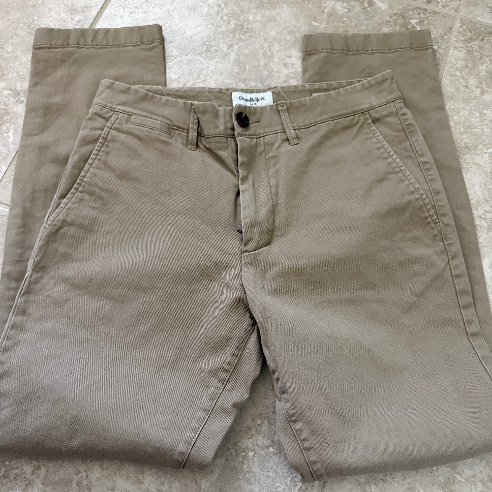 Like new Goodfellow chinos size 29x30